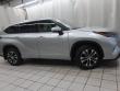Used 2022 Toyota Highlander XLE SUV