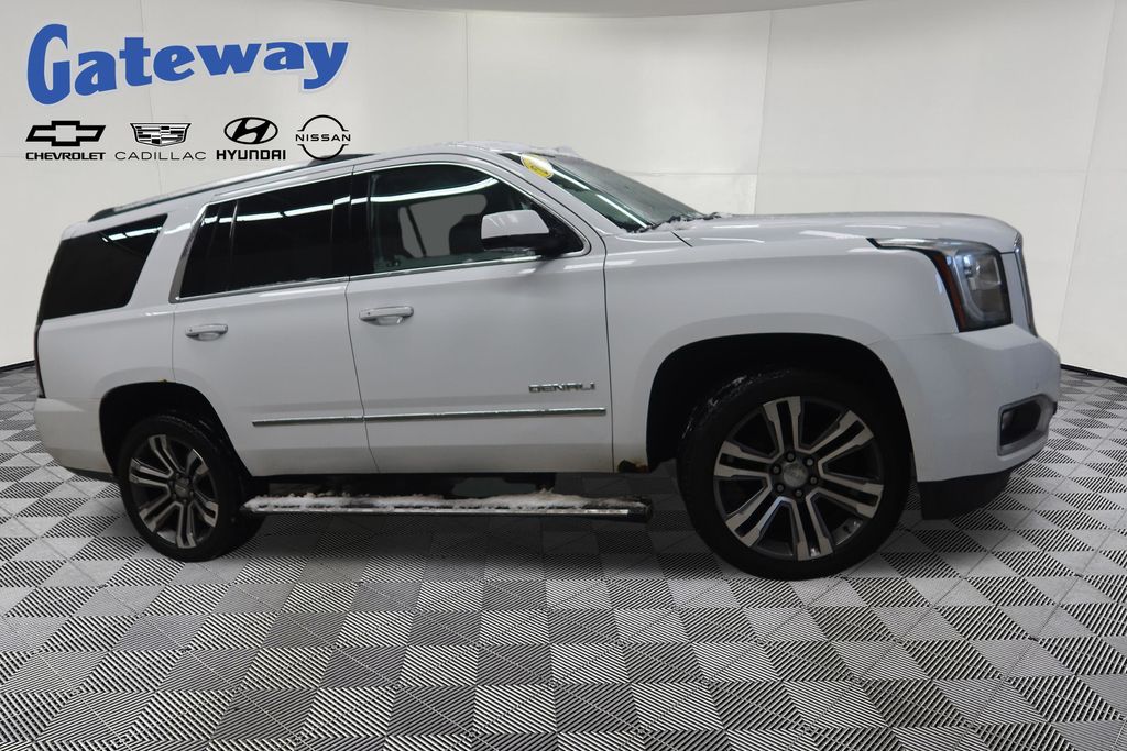 2019 GMC Yukon 4WD Denali's photo