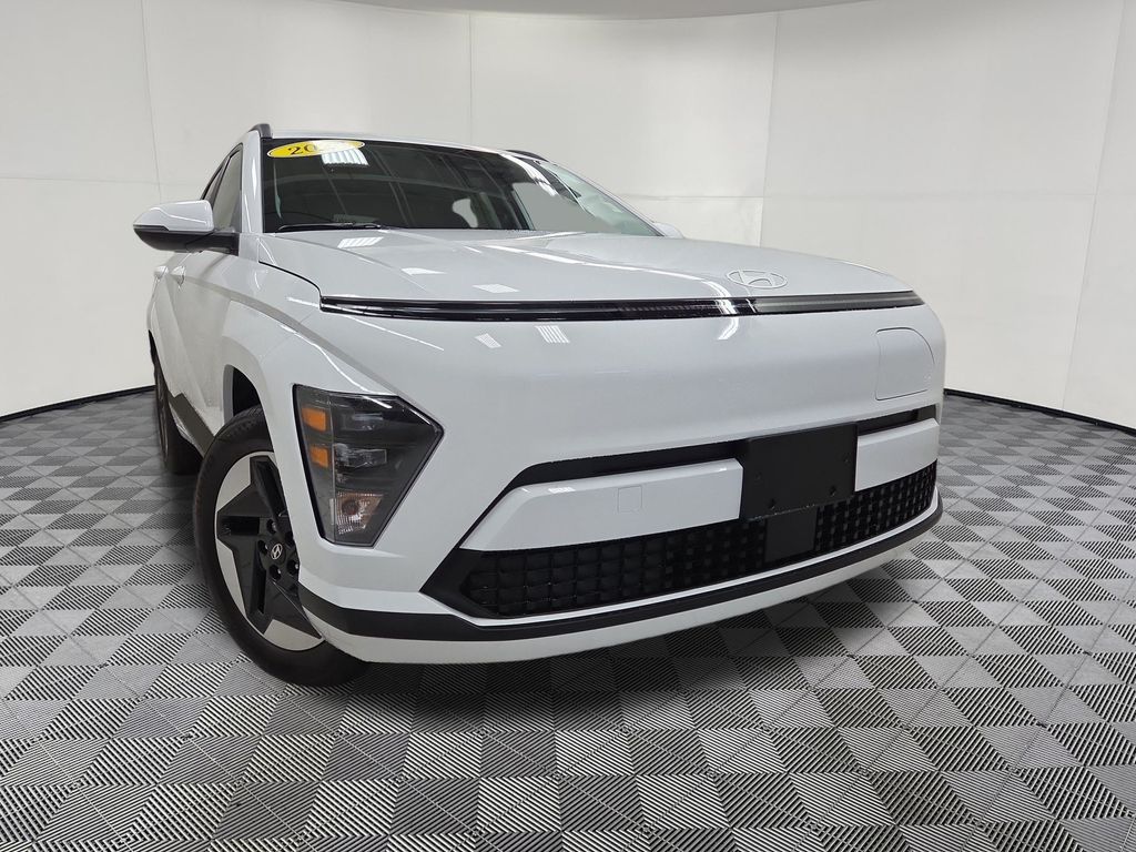 Used 2024 Hyundai Kona EV SEL with VIN KM8HC3A61RU007751 for sale in Fargo, ND