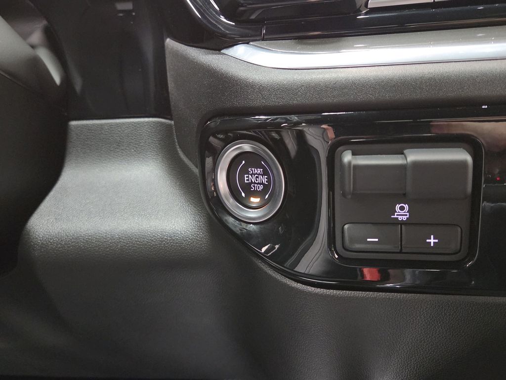 2025 Chevrolet Silverado 1500 High Country - Photo 16