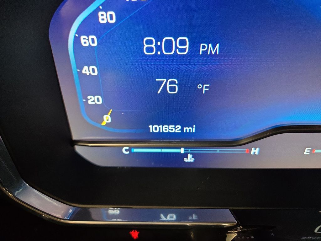 2022 Chevrolet Silverado 1500 LT - Photo 22