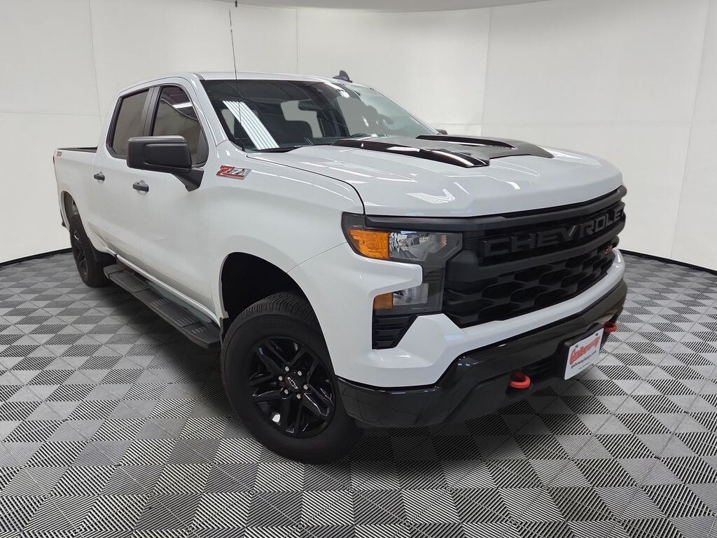 Used 2024 Chevrolet Silverado 1500 Custom Trail Boss Truck Crew Cab