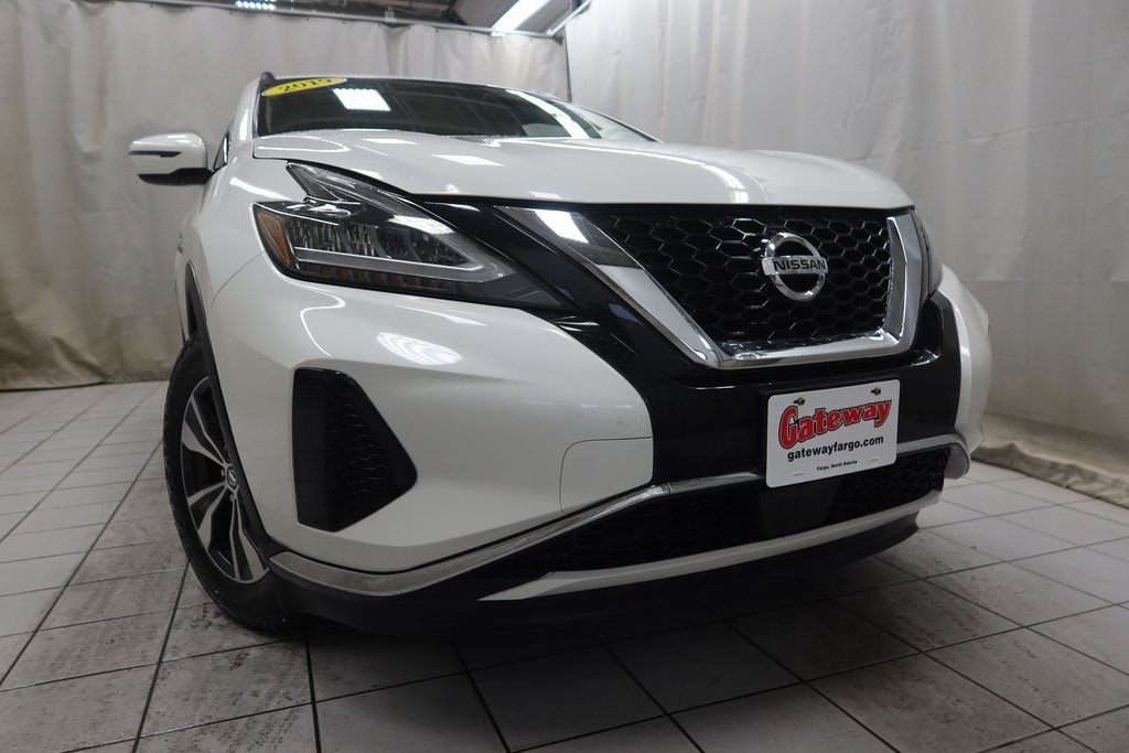 Used 2019 Nissan Murano SV with VIN 5N1AZ2MS2KN146712 for sale in Fargo, ND