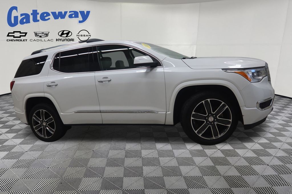2018 GMC Acadia