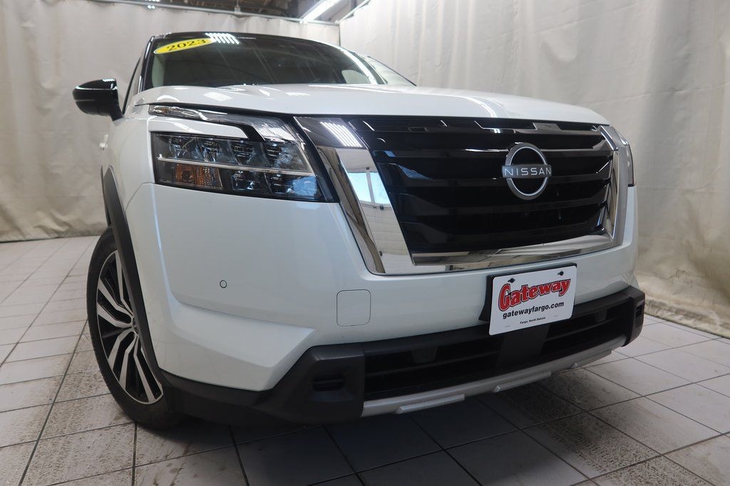 Used 2023 Nissan Pathfinder Platinum SUV