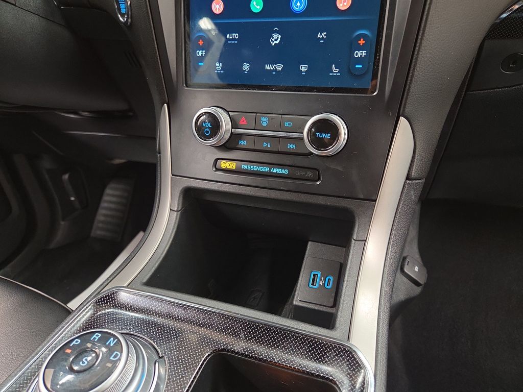 2021 Ford Edge ST-Line - Photo 15