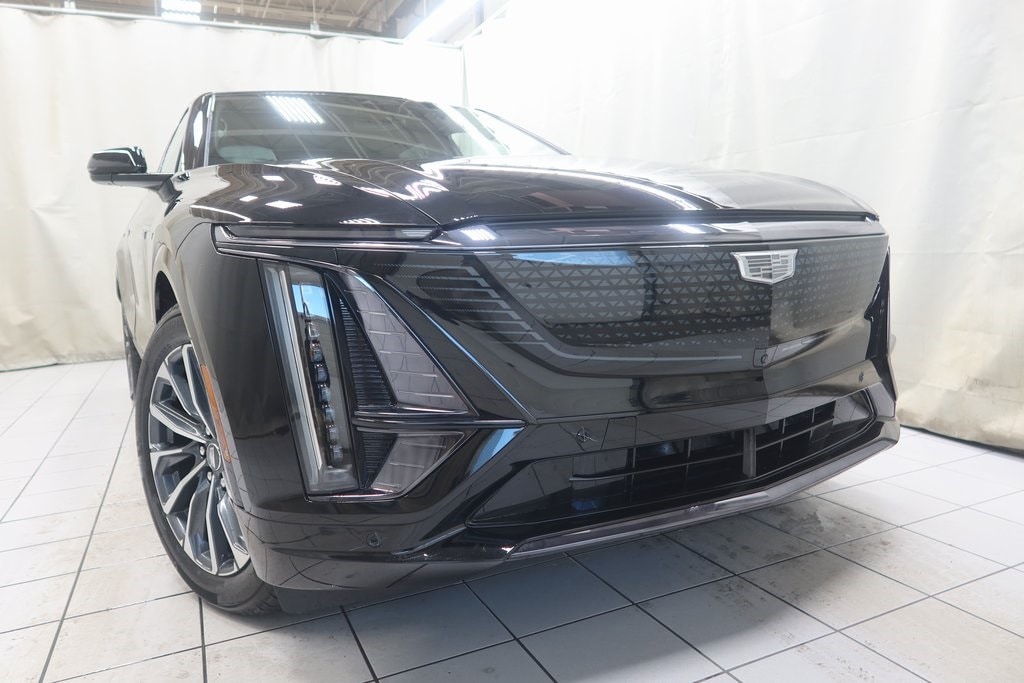 Used 2024 Cadillac LYRIQ Sport 2 with VIN 1GYKPVRL5RZ120409 for sale in Fargo, ND