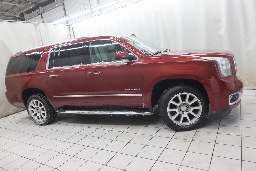 2020 GMC Yukon XL Denali's photo