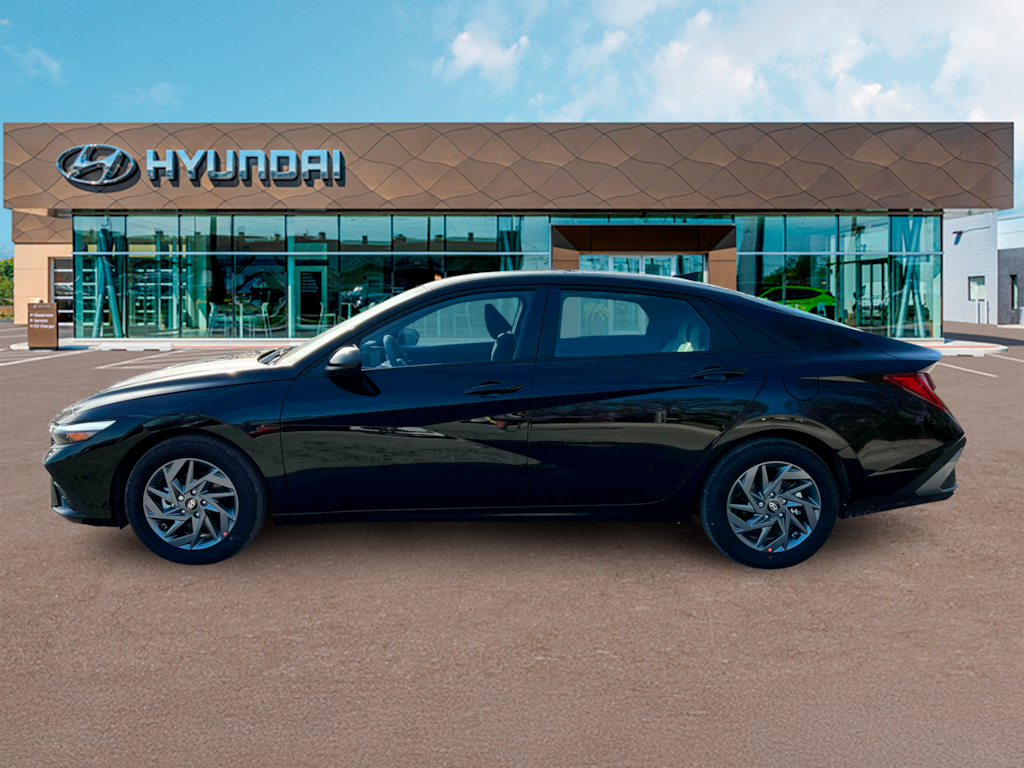 New 2025 Hyundai Elantra Hybrid Blue Sedan