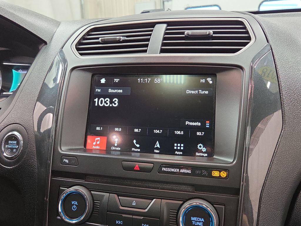 2018 Ford Explorer XLT - Photo 15