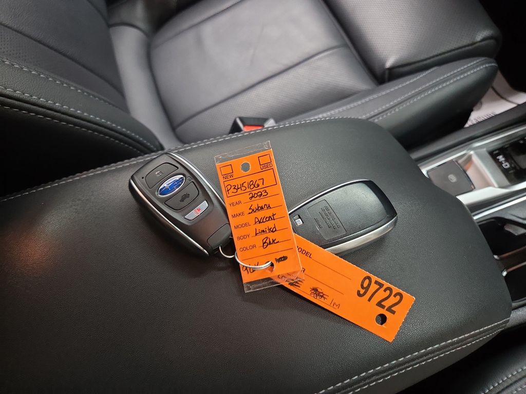 2023 Subaru Ascent Limited - Photo 13