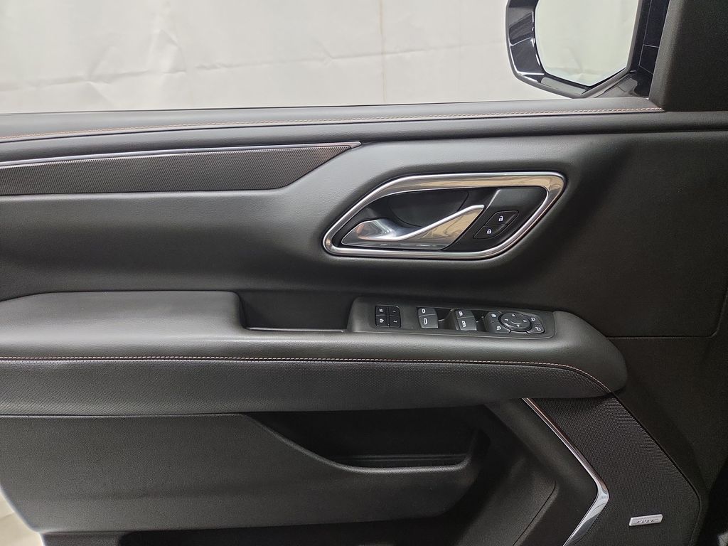 2021 GMC Yukon XL AT4 - Photo 19