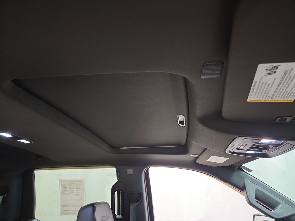 2022 Chevrolet Silverado 1500 Limited High Country - Photo 12