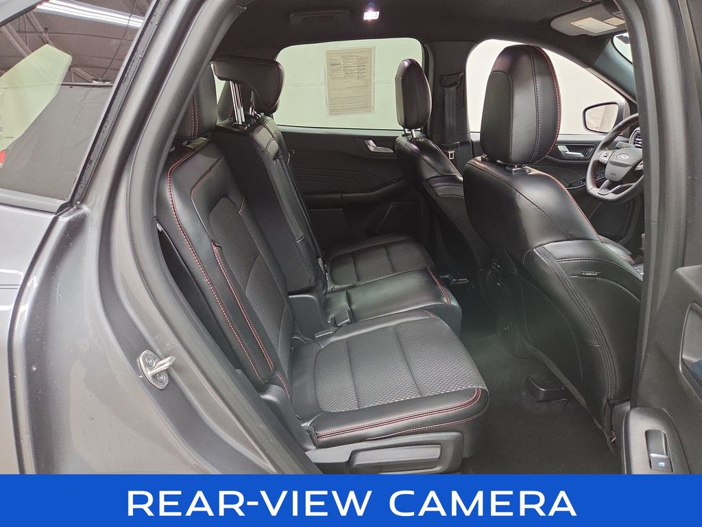 2024 Ford Escape ST-Line - Photo 11