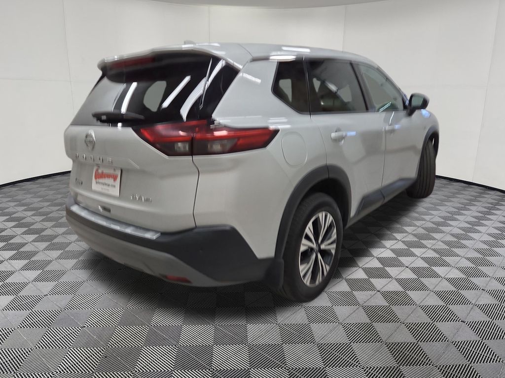 2021 Nissan Rogue SV - Photo 4