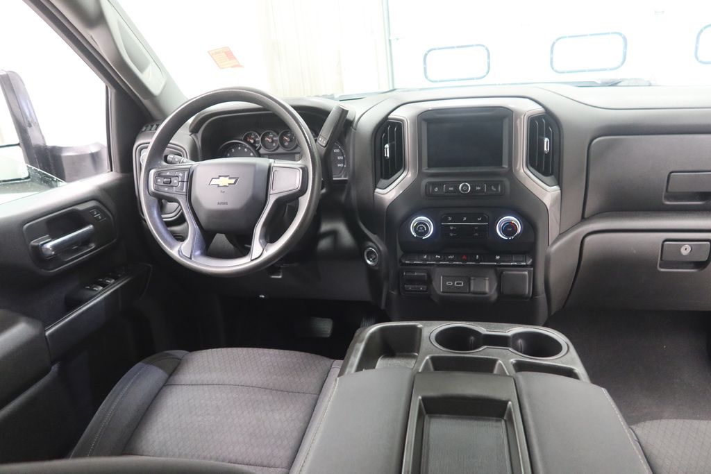 2024 Chevrolet Silverado 2500HD Custom - Photo 13