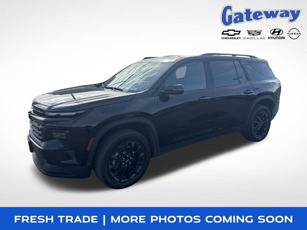 Used 2024 Chevrolet Traverse LT SUV
