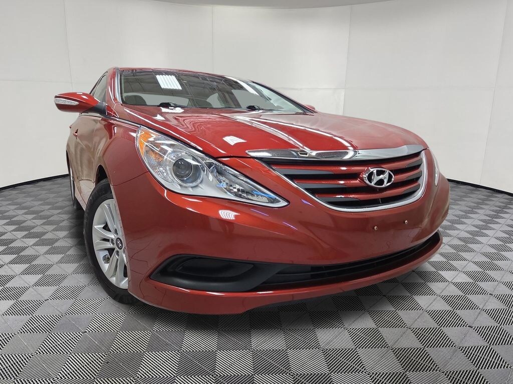 Used 2014 Hyundai Sonata GLS Sedan