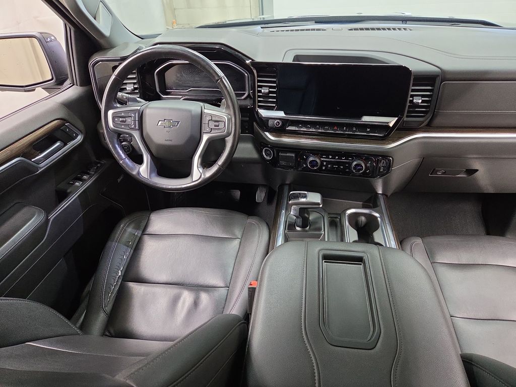 2022 Chevrolet Silverado 1500 RST - Photo 12