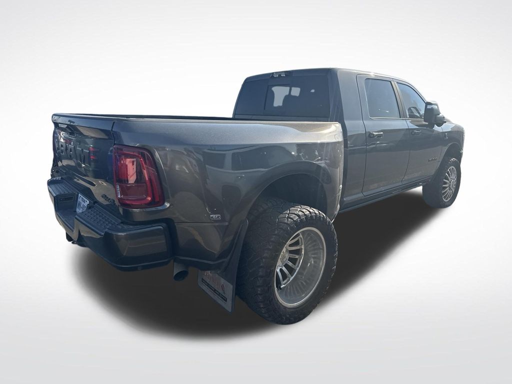 2025 RAM Ram 3500 Pickup Laramie - Photo 6