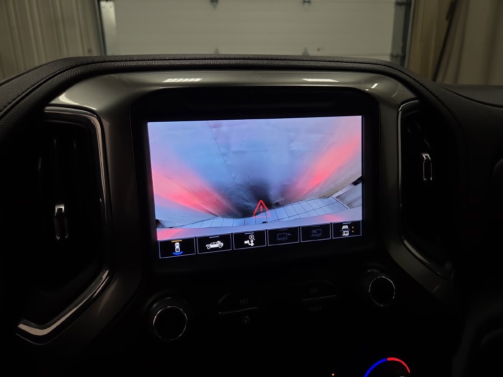 2022 Chevrolet Silverado 1500 Limited LTZ - Photo 24