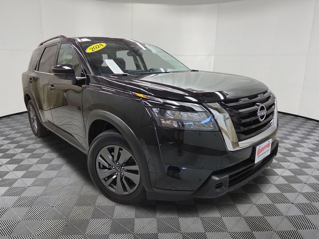 Used 2024 Nissan Pathfinder SV SUV