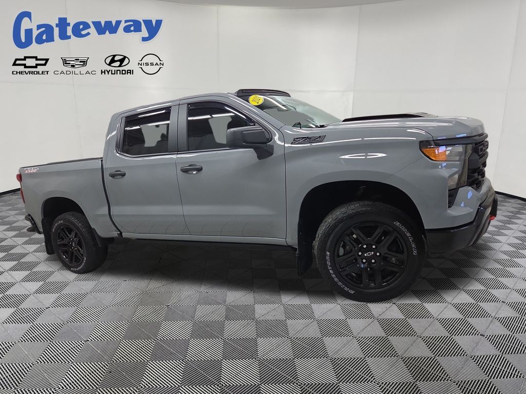 2024 Chevrolet Silverado 1500 Custom Trail Boss 4X4 Crew Cab Short Box's photo
