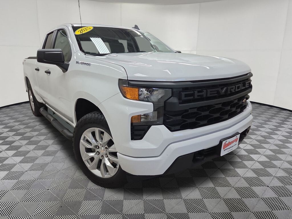 Used 2025 Chevrolet Silverado 1500 Custom Truck Double Cab