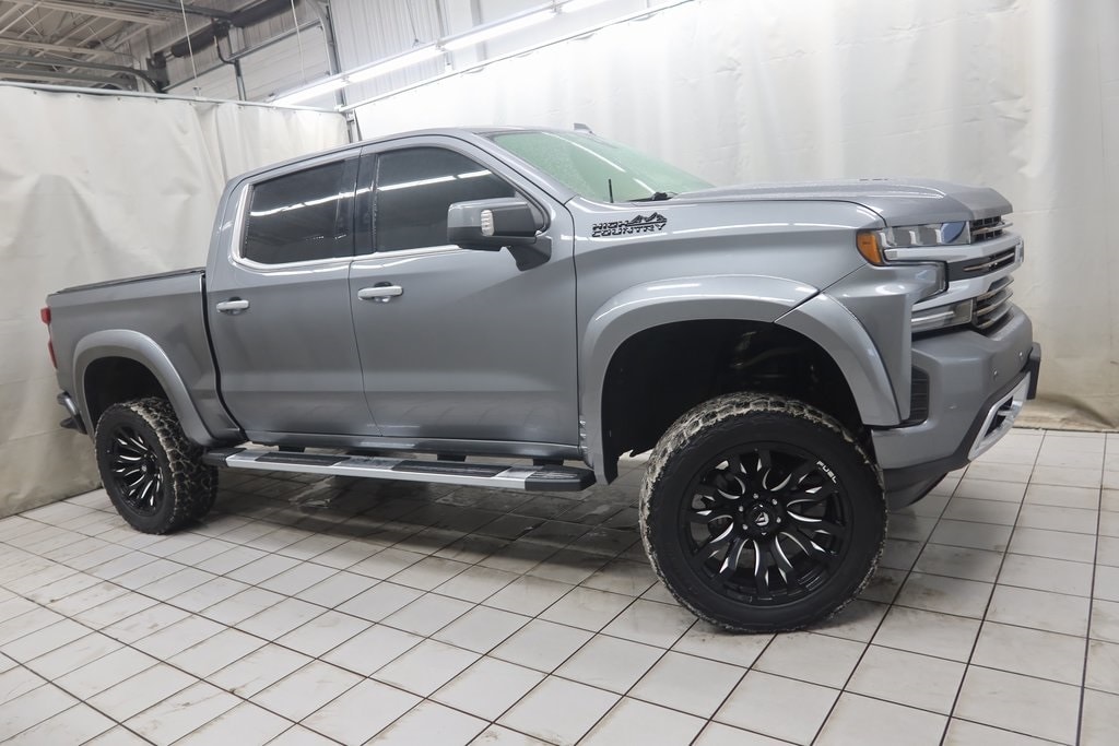 2021 Chevrolet Silverado 1500 High Country's photo