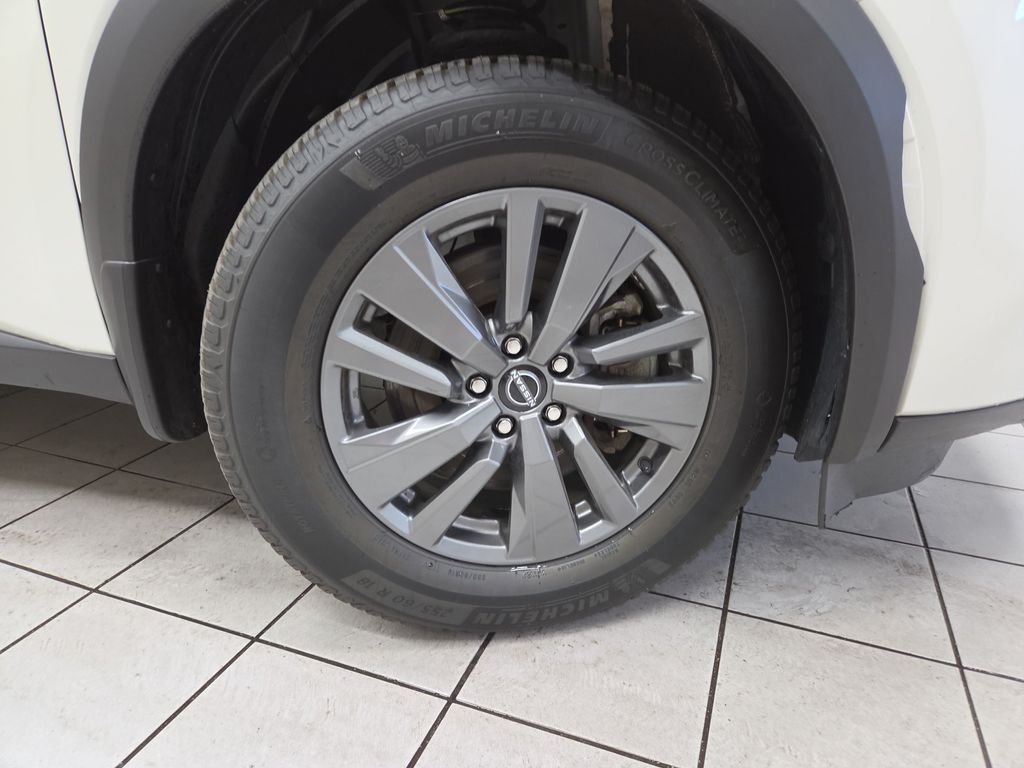 2024 Nissan Pathfinder SV - Photo 7
