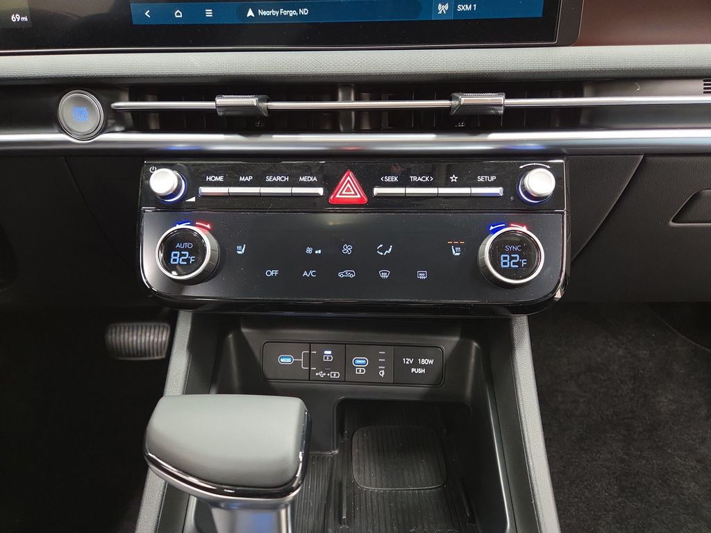 2025 Hyundai Tucson SEL Convenience - Photo 17
