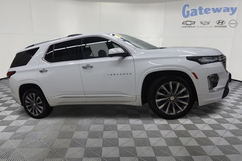 2023 Chevrolet Traverse AWD Premier's photo