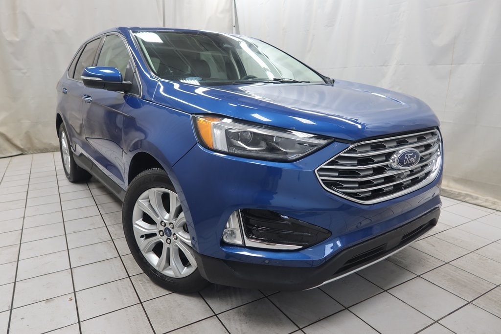 Used 2022 Ford Edge Titanium SUV