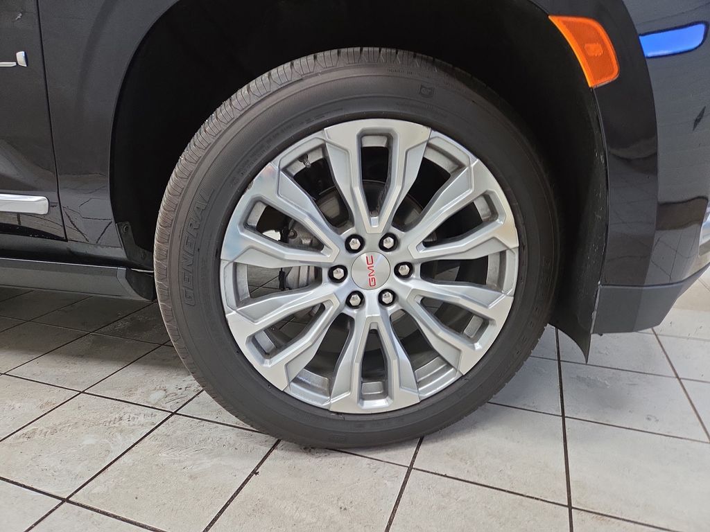 2023 GMC Yukon XL Denali - Photo 7