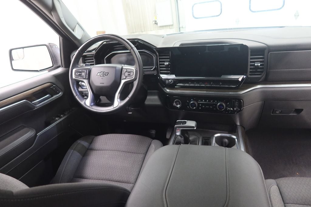 2023 Chevrolet Silverado 1500 RST - Photo 14