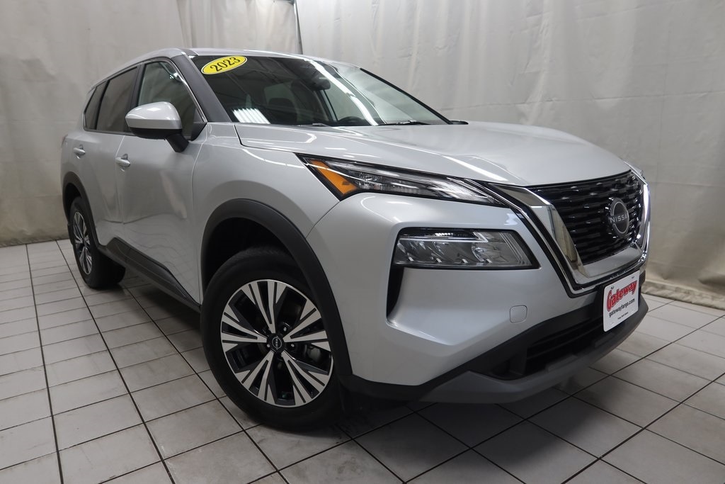 Used 2023 Nissan Rogue SV SUV
