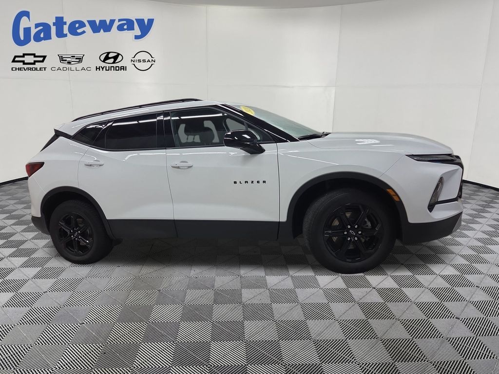 Used 2024 Chevrolet Blazer LT SUV