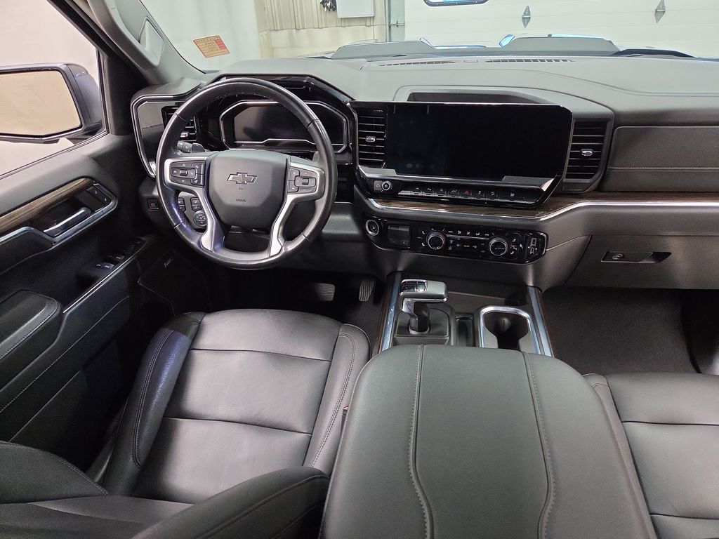 2024 Chevrolet Silverado 1500 LT Trail Boss - Photo 12