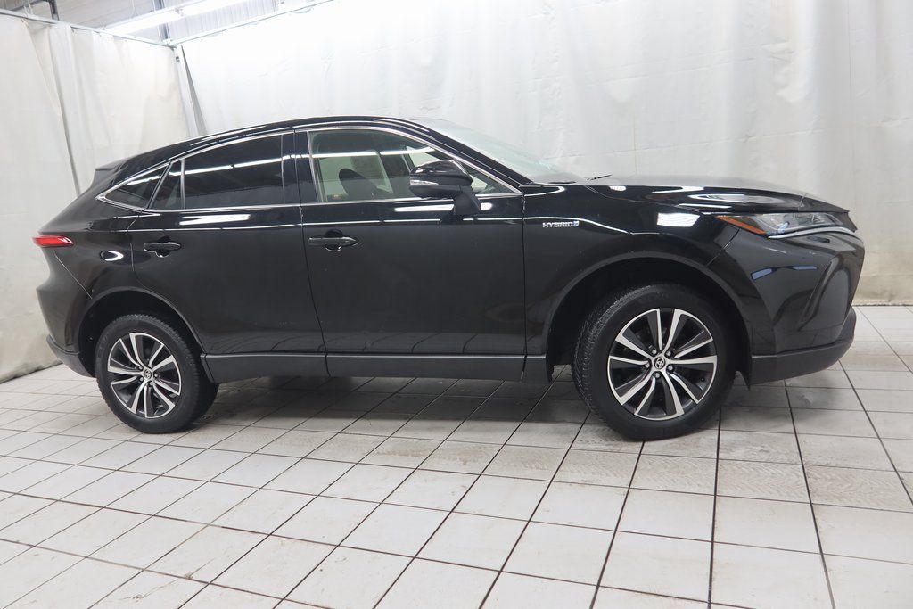 2021 Toyota Venza LE