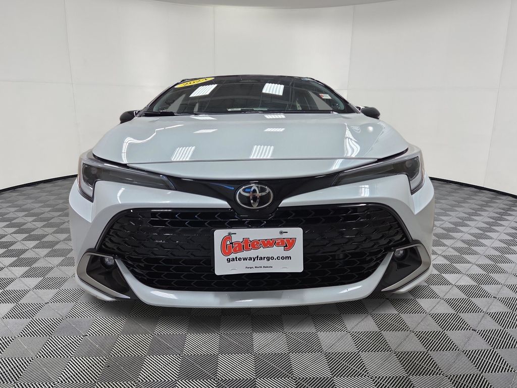 2024 Toyota Corolla Hatchback XSE - Photo 5