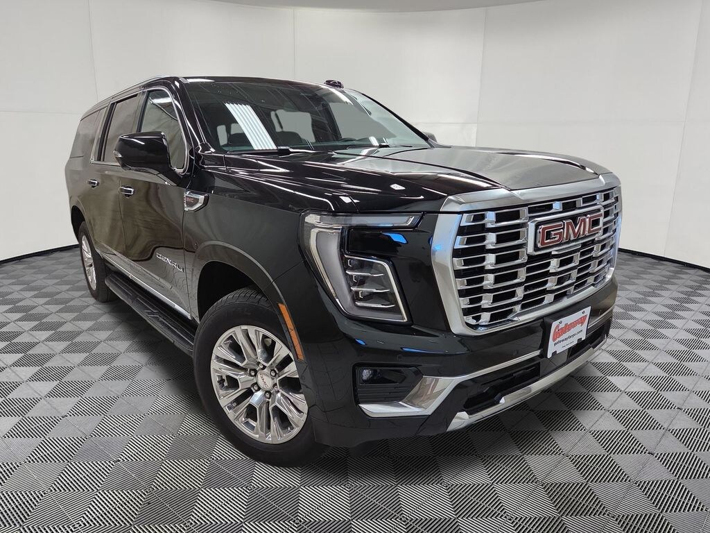 Used 2025 GMC Yukon XL Denali SUV