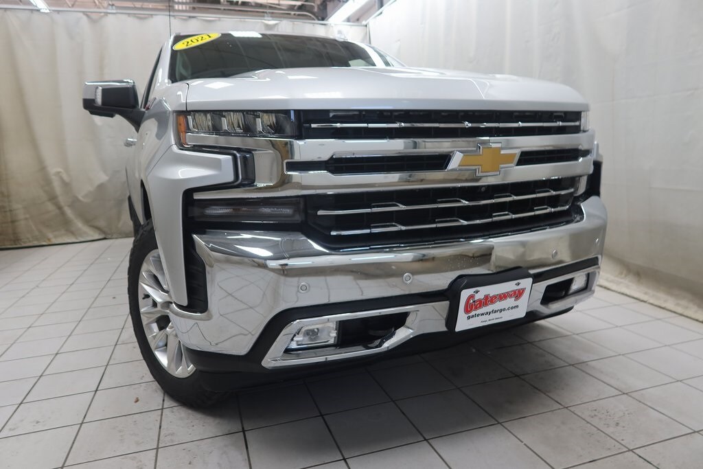 2021 Chevrolet Silverado 1500 LTZ photo 2