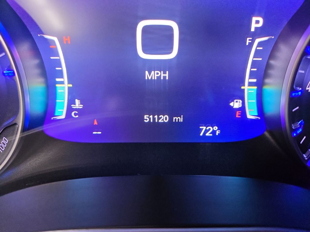 2025 Chrysler Pacifica Select - Photo 23