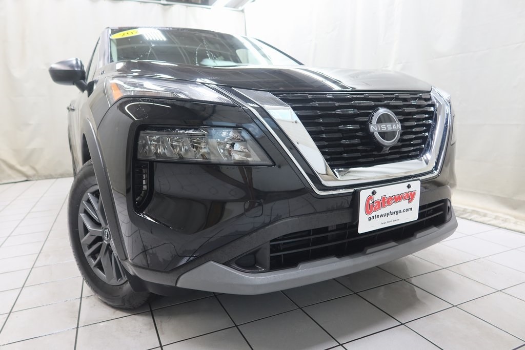 Used 2023 Nissan Rogue S with VIN 5N1BT3AB3PC676674 for sale in Fargo, ND