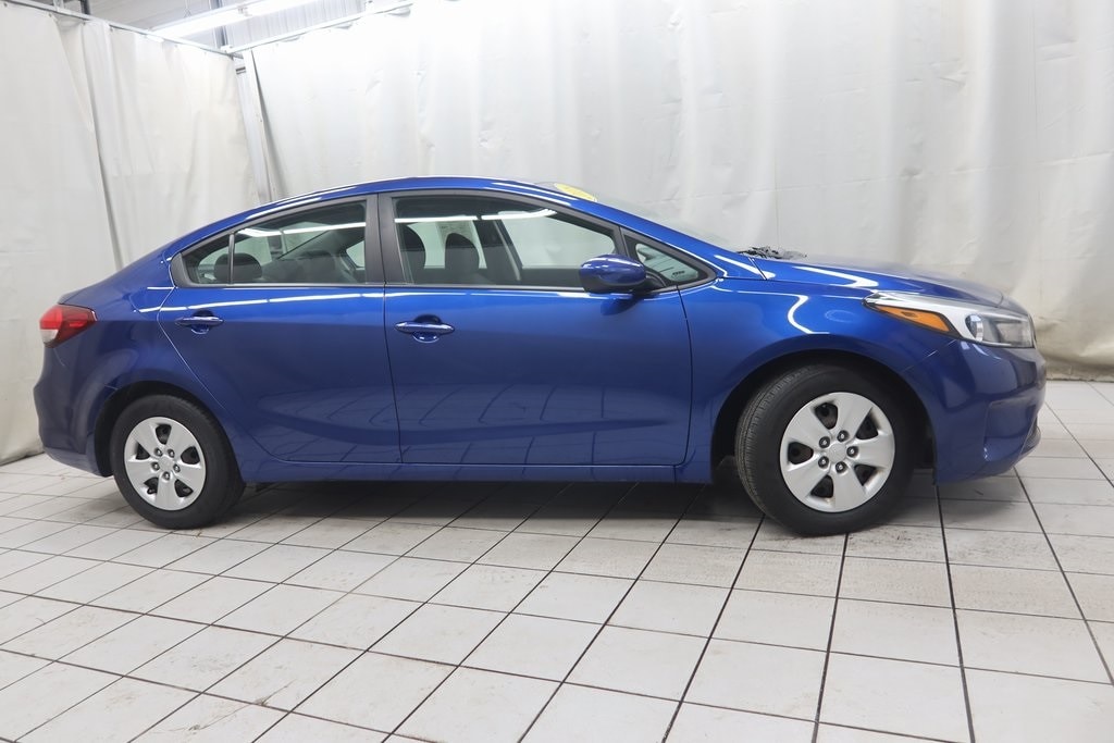 2018 Kia FORTE LX's photo