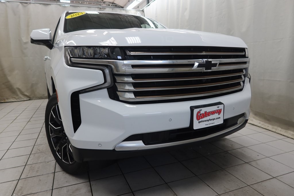 Used 2023 Chevrolet Tahoe High Country with VIN 1GNSKTKT8PR523548 for sale in Fargo, ND