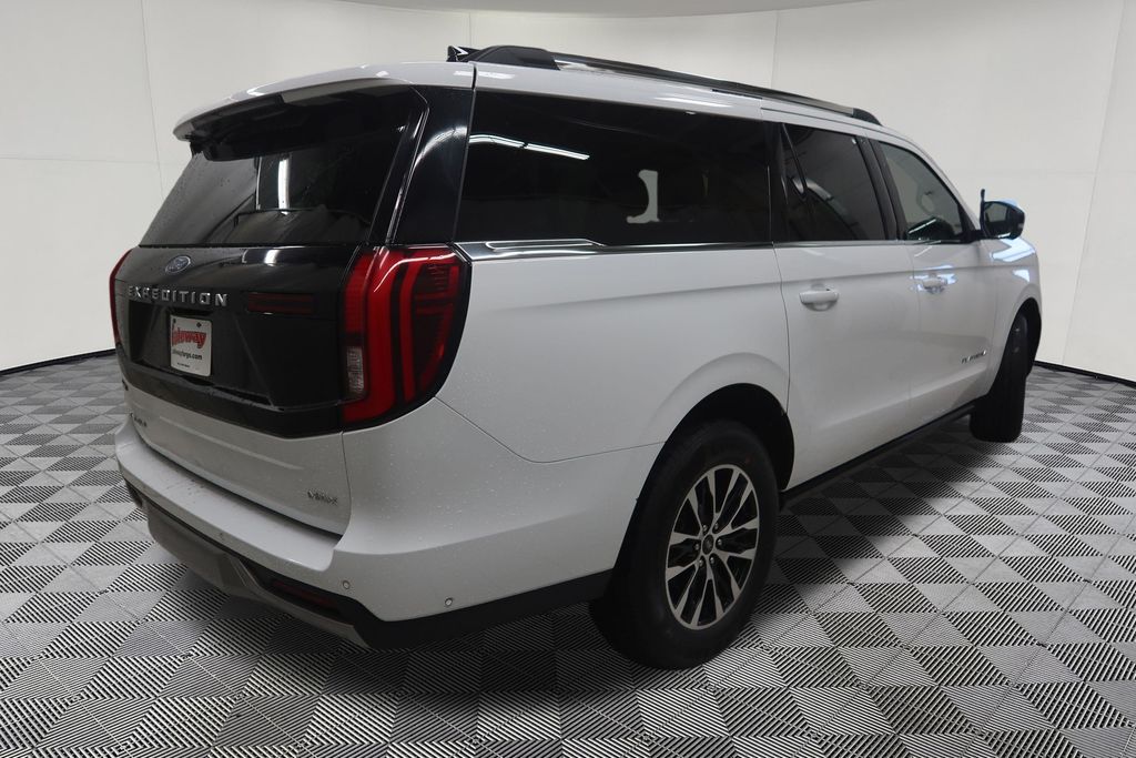 2025 Ford Expedition Platinum - Photo 8