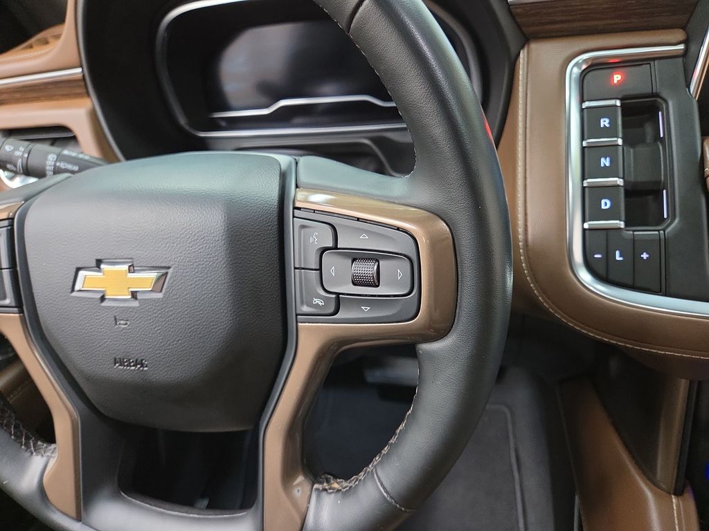 2023 Chevrolet Suburban High Country - Photo 19