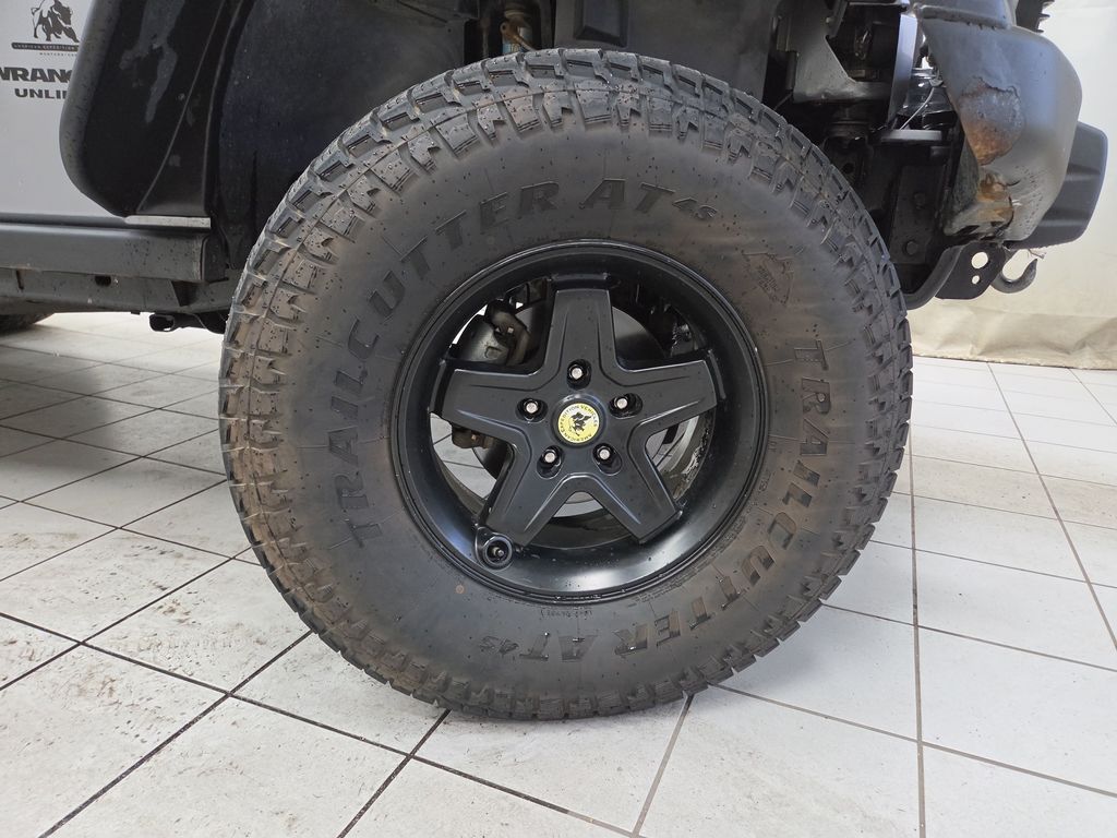 2013 Jeep Wrangler Unlimited Rubicon - Photo 7