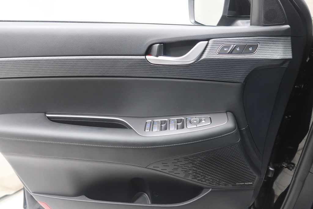 2023 Hyundai Palisade Limited - Photo 25